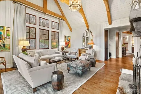 57 Great Meadow Trail Sapphire NC 28774