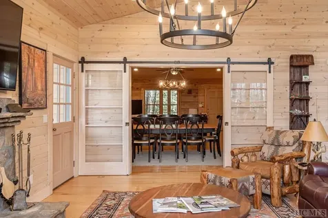 67 Fallen Leaf Lane Highlands NC 28741