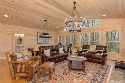 67 Fallen Leaf Lane Highlands NC 28741