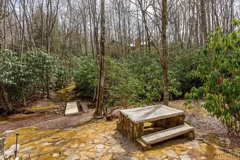 67 Fallen Leaf Lane Highlands NC 28741