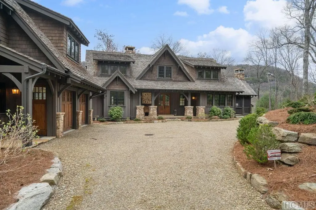 275 Tuttle Mink Way Sapphire NC 28774