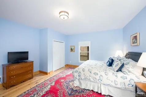 62 Black Gum Court Sapphire NC 28774