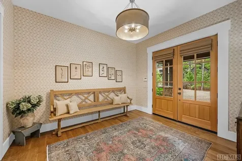 431 Flagstone Road Cashiers NC 28717