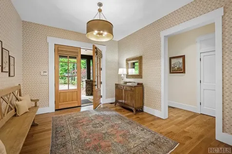 431 Flagstone Road Cashiers NC 28717