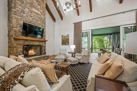 431 Flagstone Road Cashiers NC 28717