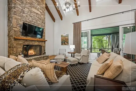 431 Flagstone Road Cashiers NC 28717