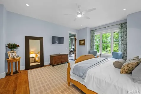 431 Flagstone Road Cashiers NC 28717