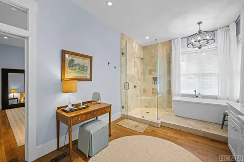 431 Flagstone Road Cashiers NC 28717