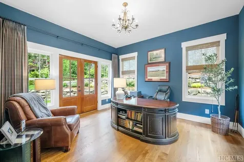 431 Flagstone Road Cashiers NC 28717