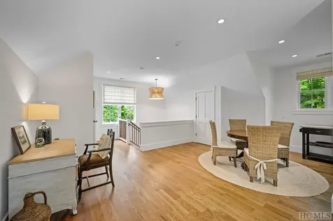 431 Flagstone Road Cashiers NC 28717