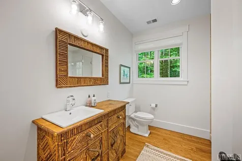 431 Flagstone Road Cashiers NC 28717