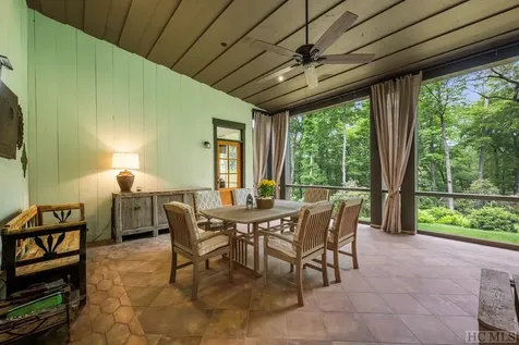 431 Flagstone Road Cashiers NC 28717