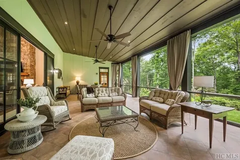 431 Flagstone Road Cashiers NC 28717