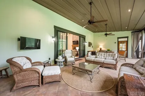 431 Flagstone Road Cashiers NC 28717