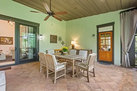 431 Flagstone Road Cashiers NC 28717