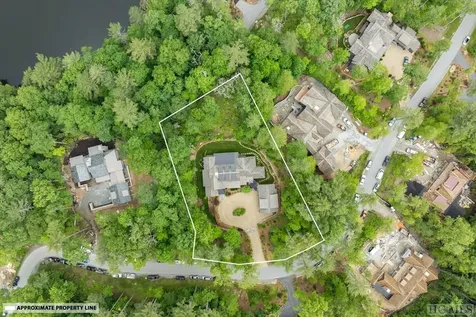 431 Flagstone Road Cashiers NC 28717