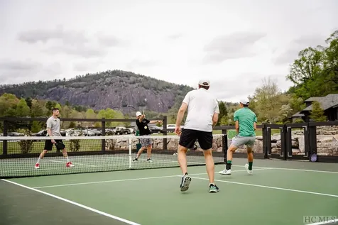 431 Flagstone Road Cashiers NC 28717