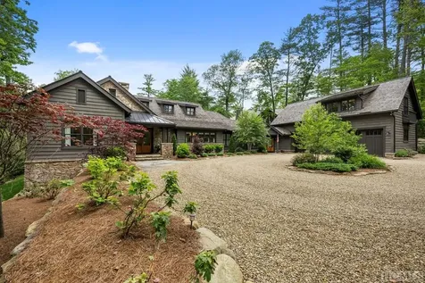 431 Flagstone Road Cashiers NC 28717