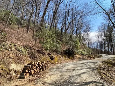Lot 6 Mane Glenville NC 28736