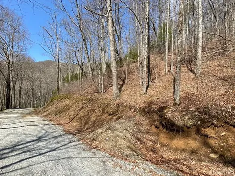 Lot 6 Mane Glenville NC 28736