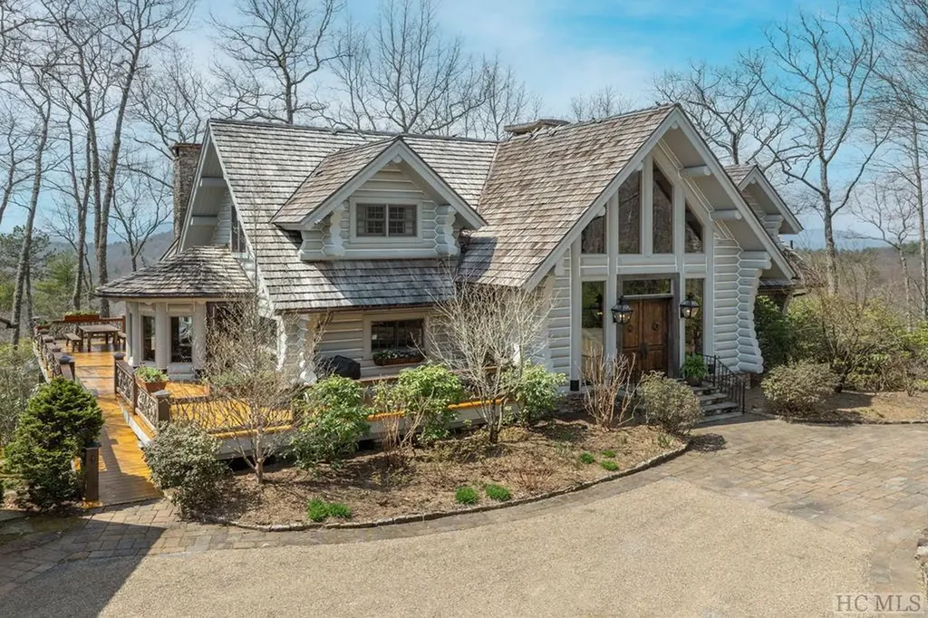 3690 Cedar Creek Road Glenville NC 28736