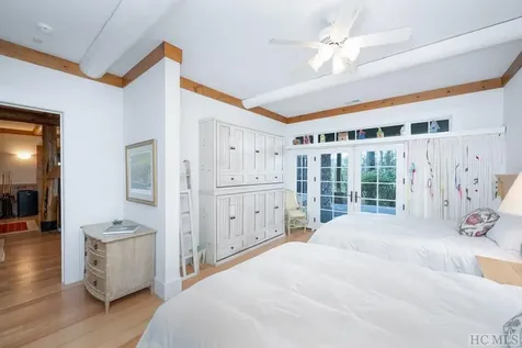 3690 Cedar Creek Road Glenville NC 28736