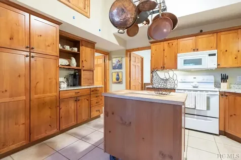 183 Blue Stone Trail Glenville NC 28736