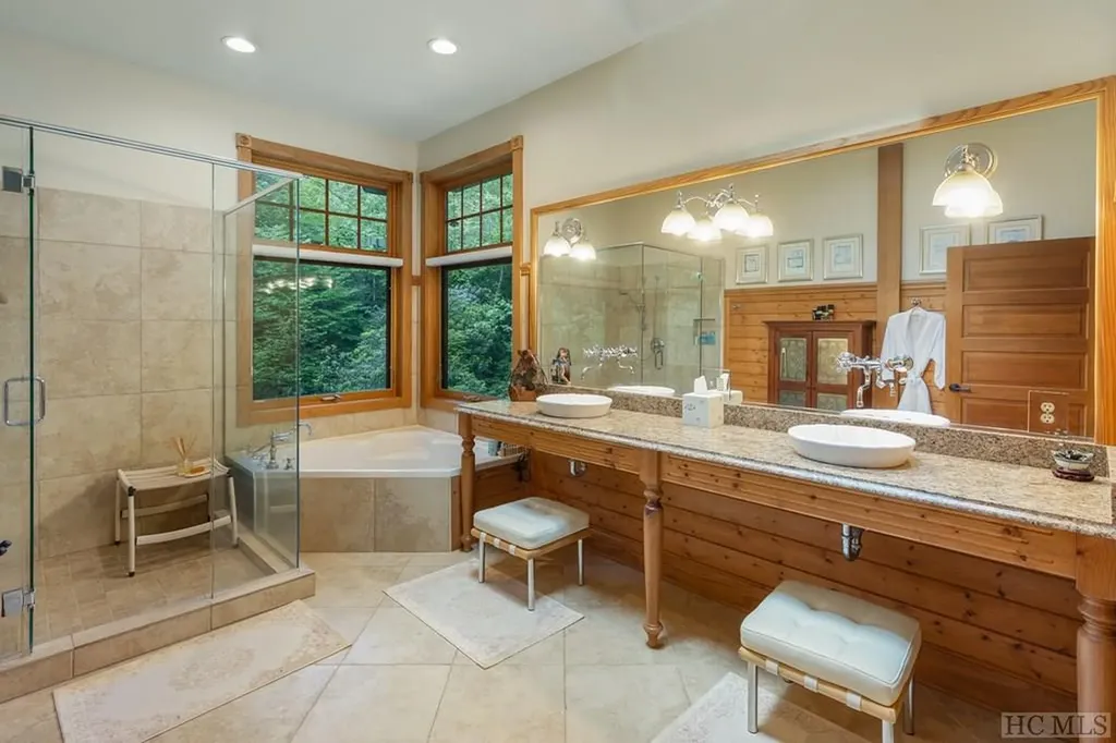 1958 Cullasaja Club Drive Highlands NC 28741