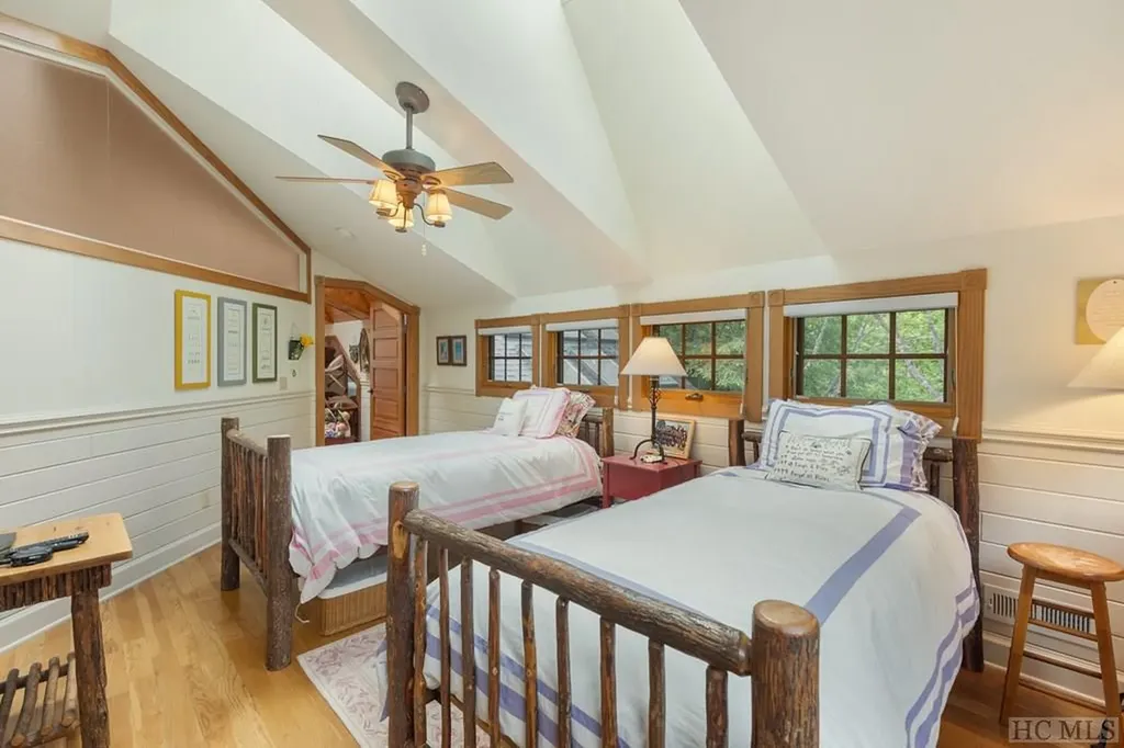 1958 Cullasaja Club Drive Highlands NC 28741