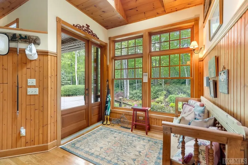 1958 Cullasaja Club Drive Highlands NC 28741