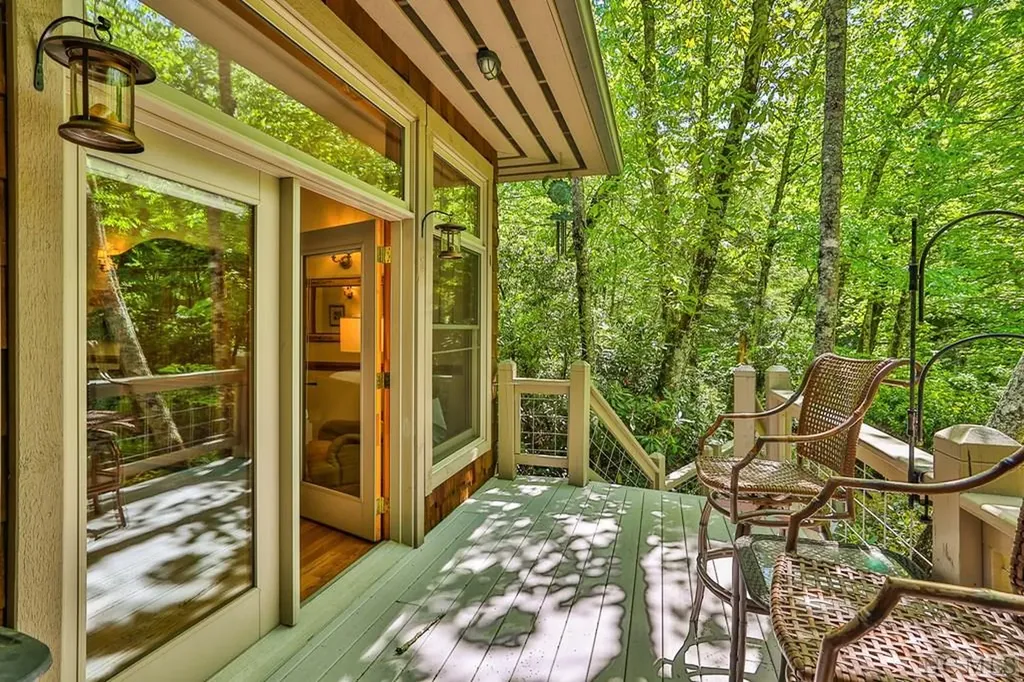 1958 Cullasaja Club Drive Highlands NC 28741