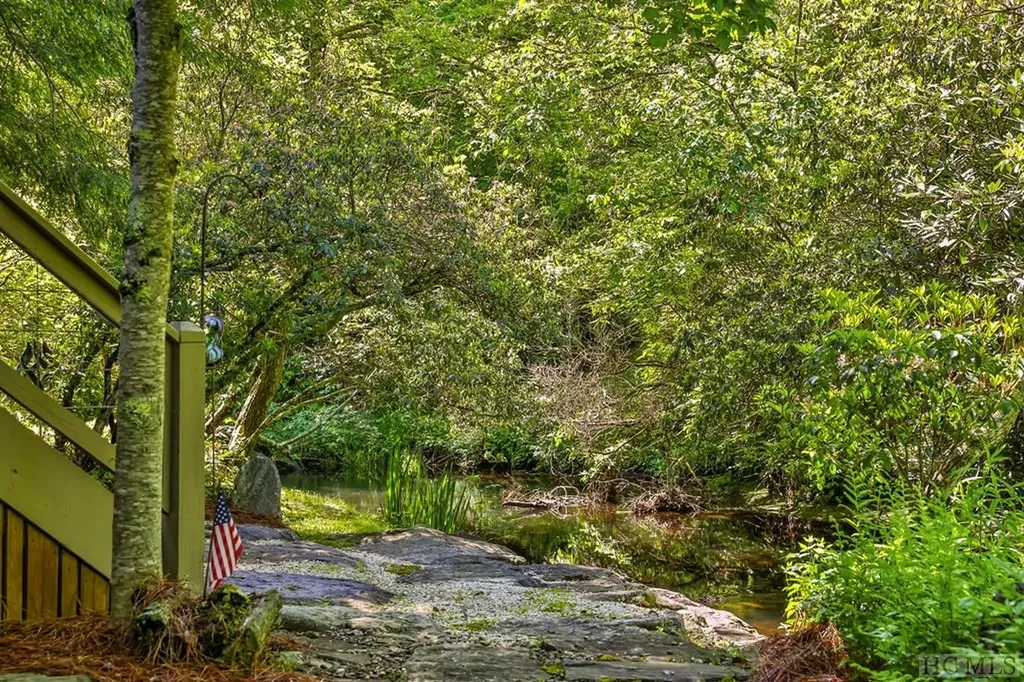 1958 Cullasaja Club Drive Highlands NC 28741