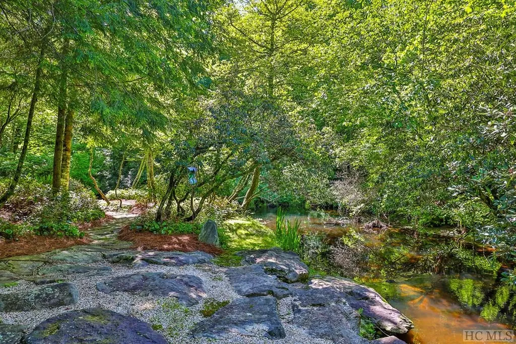 1958 Cullasaja Club Drive Highlands NC 28741