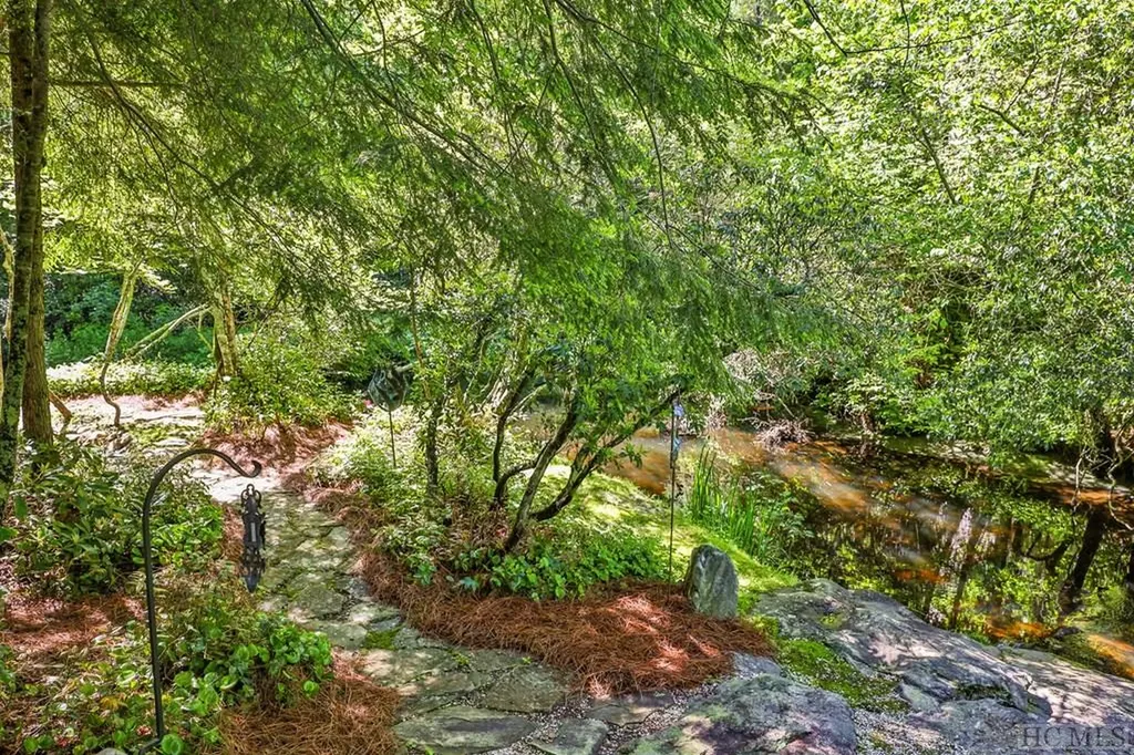 1958 Cullasaja Club Drive Highlands NC 28741