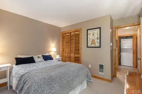 69-7D Dogwood Knob Lane Sapphire NC 28774