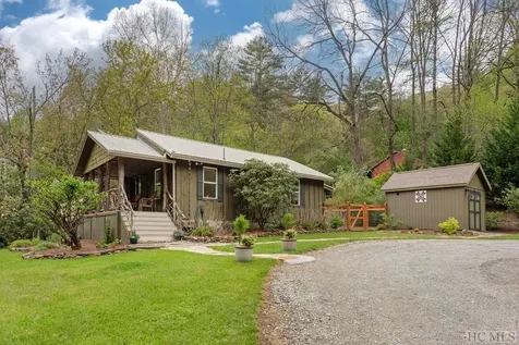 59 Smoky Ridge Cullowhee NC 28723