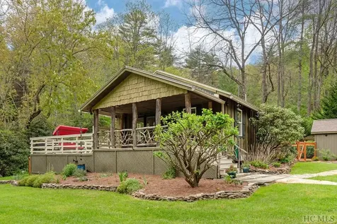 59 Smoky Ridge Cullowhee NC 28723