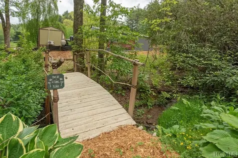 59 Smoky Ridge Cullowhee NC 28723