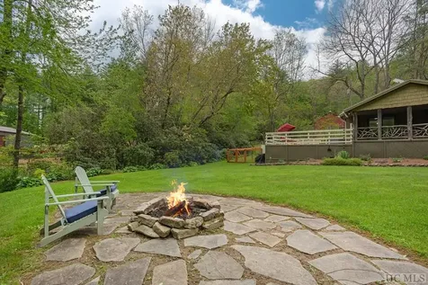 59 Smoky Ridge Cullowhee NC 28723
