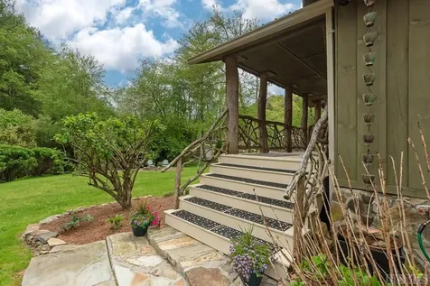 59 Smoky Ridge Cullowhee NC 28723