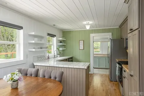 59 Smoky Ridge Cullowhee NC 28723