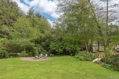 59 Smoky Ridge Cullowhee NC 28723