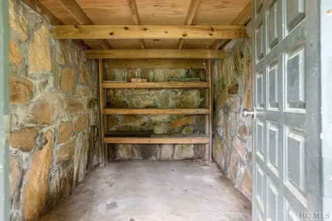 59 Smoky Ridge Cullowhee NC 28723