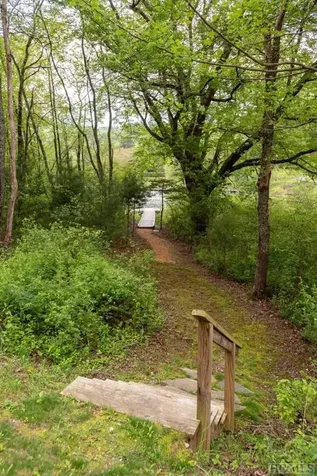 59 Smoky Ridge Cullowhee NC 28723