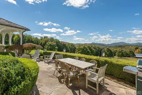 538 Shirley Pressley Road Glenville NC 28736