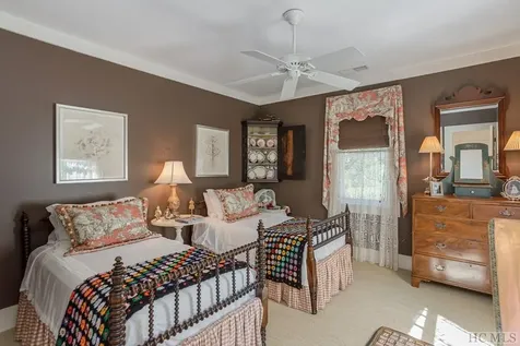 538 Shirley Pressley Road Glenville NC 28736