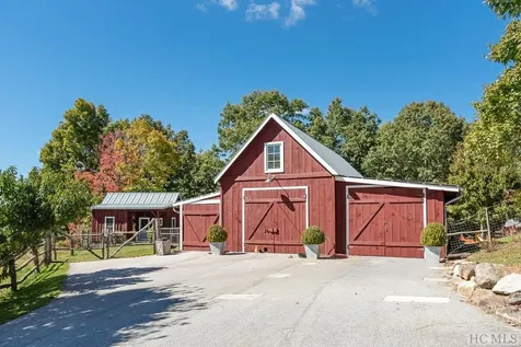 538 Shirley Pressley Road Glenville NC 28736