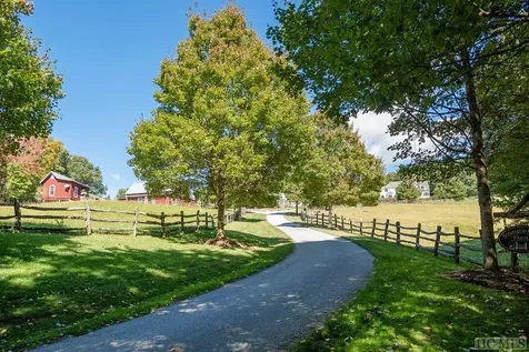 538 Shirley Pressley Road Glenville NC 28736