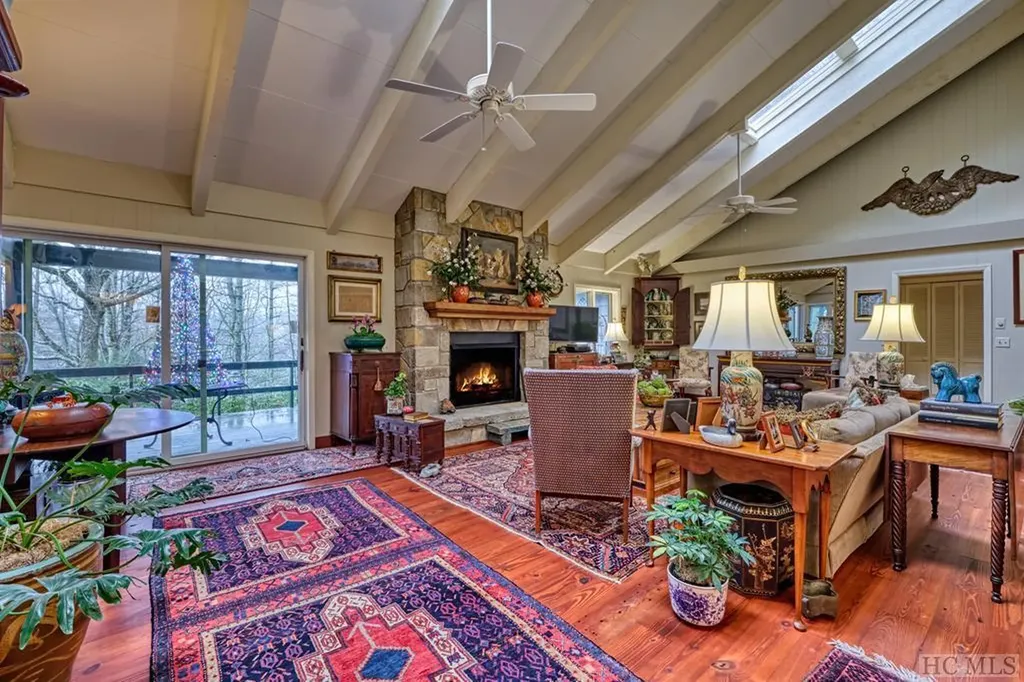 520 Stillmont Circle Cashiers NC 28717
