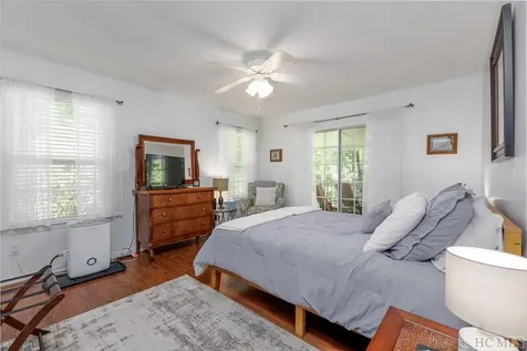 115 Juniper Court Sapphire NC 28774